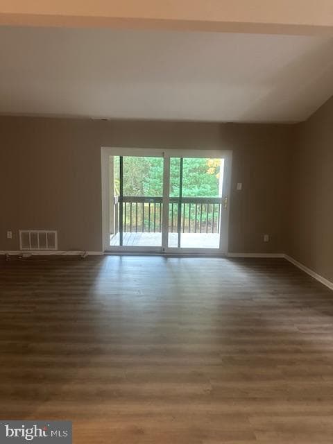 903 Raintree Lane #903 photo 12