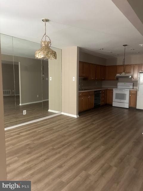 903 Raintree Lane #903 photo 8