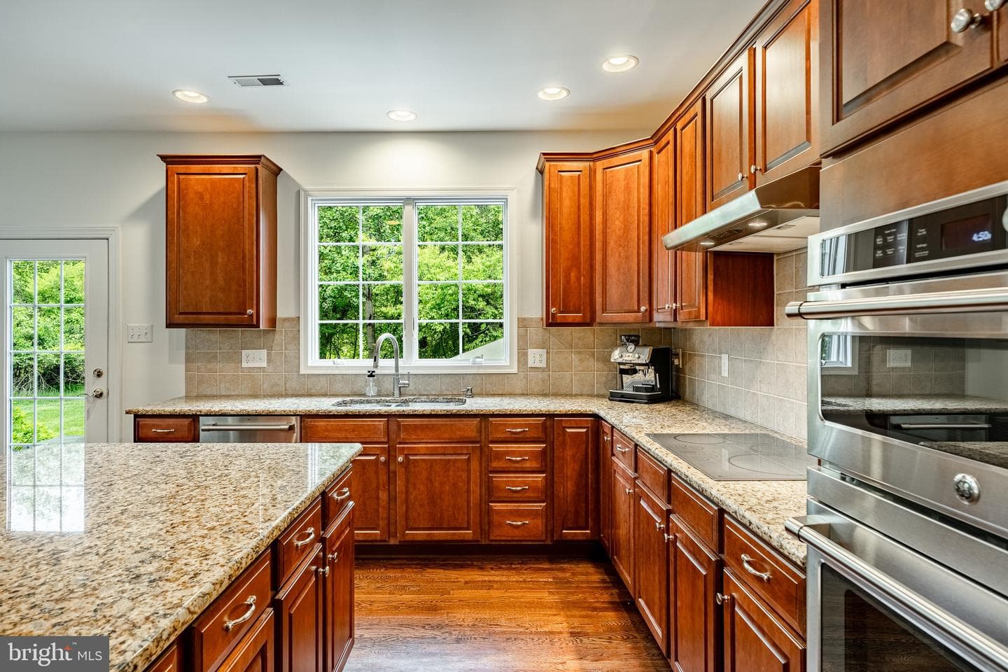 1029 Barclay Road photo 9