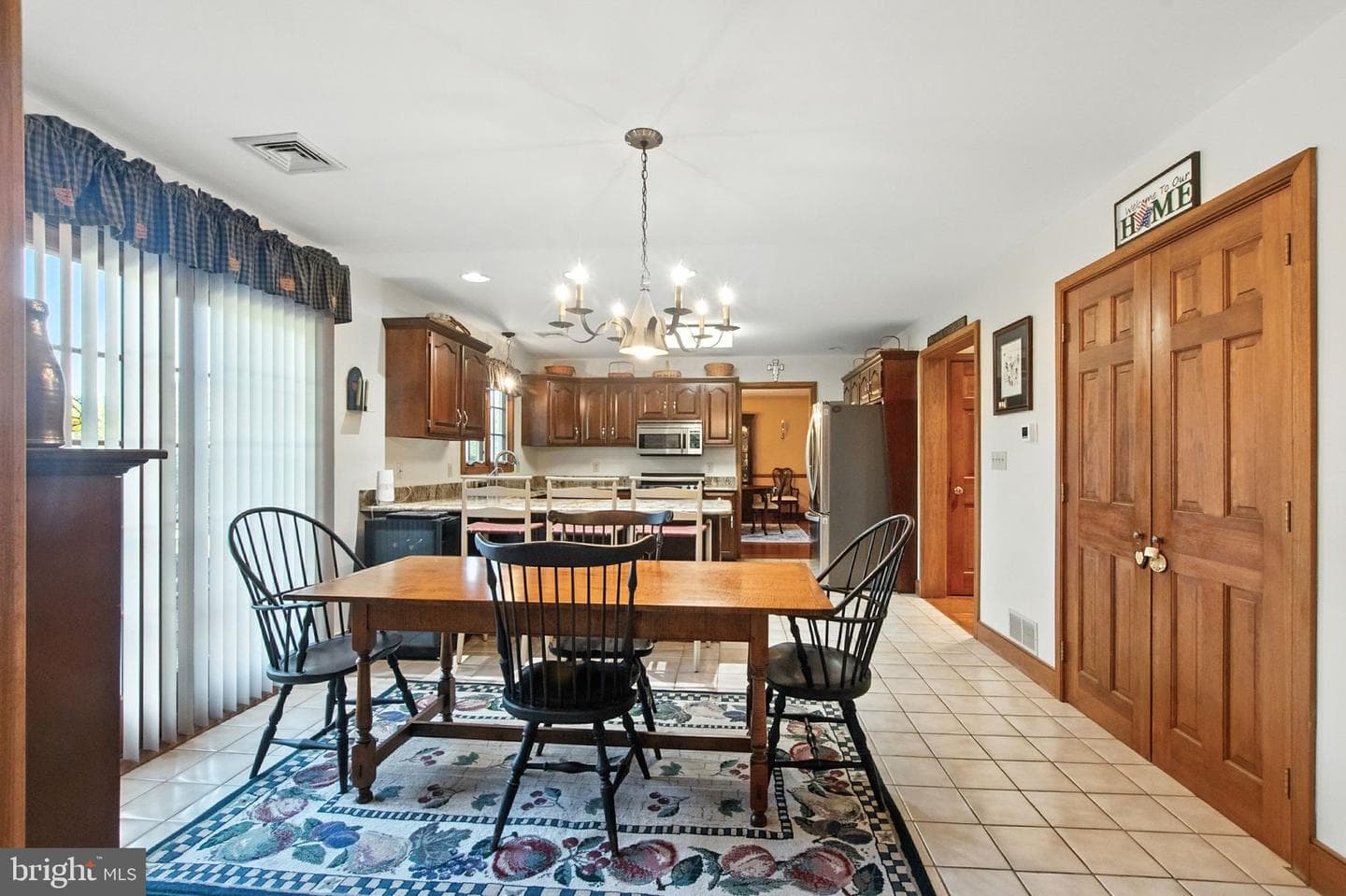 10 Hershey Drive photo 8