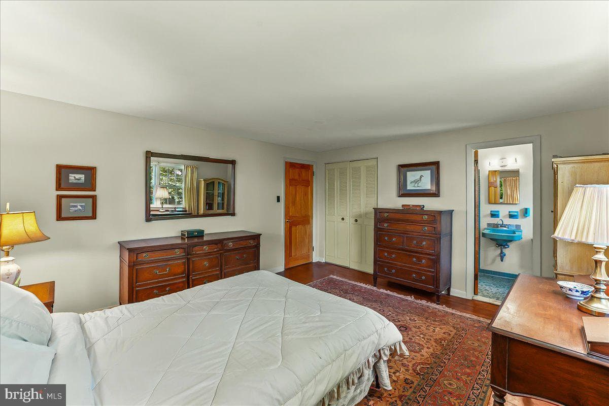 34 Stirling Way photo 23