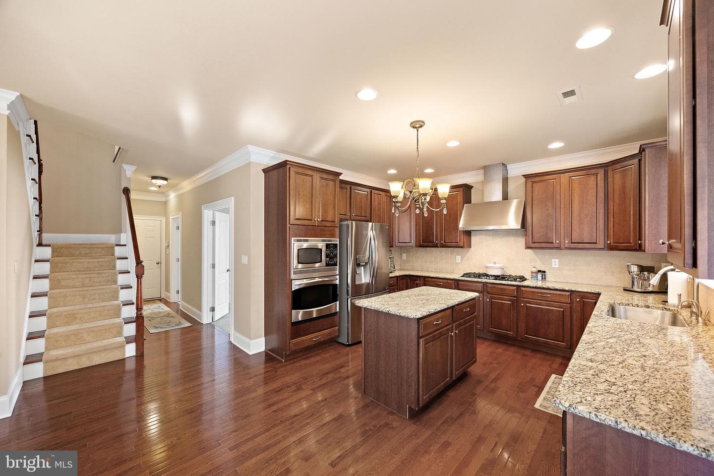 523 Radek Court photo 24