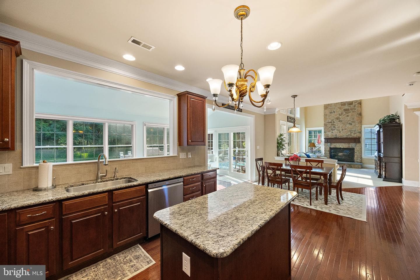 523 Radek Court photo 26