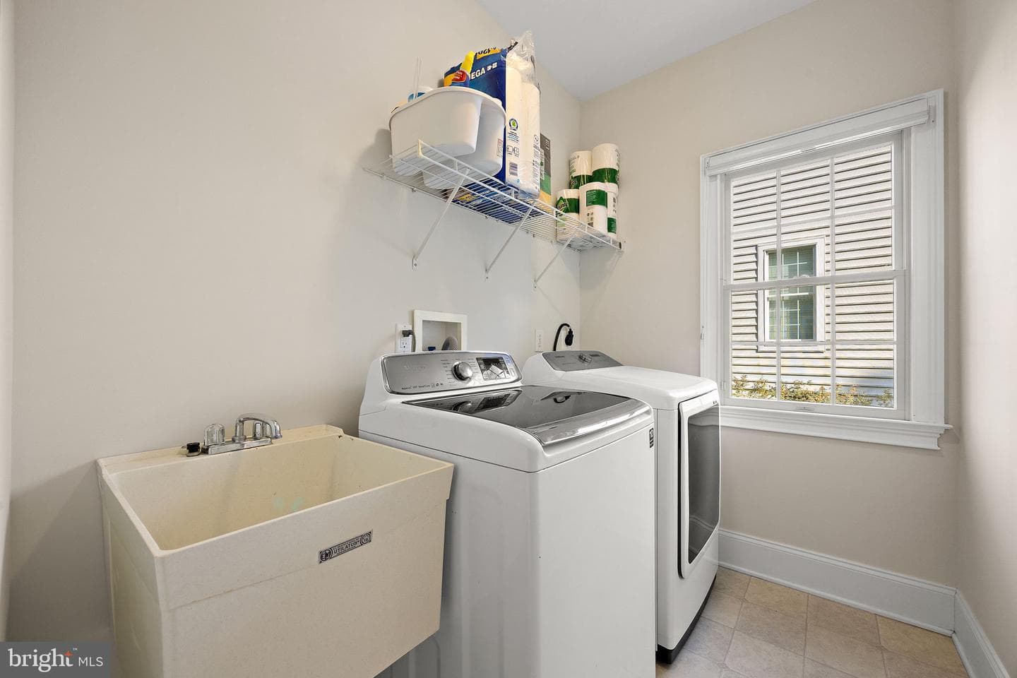 523 Radek Court photo 33