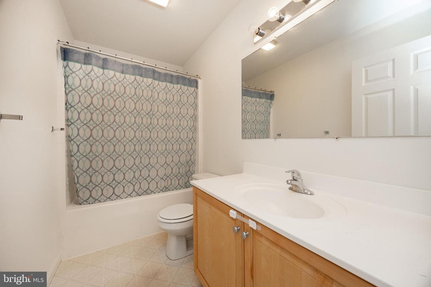 1060 Merchant Street photo 15
