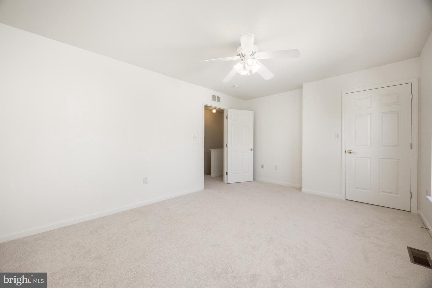 1060 Merchant Street photo 18