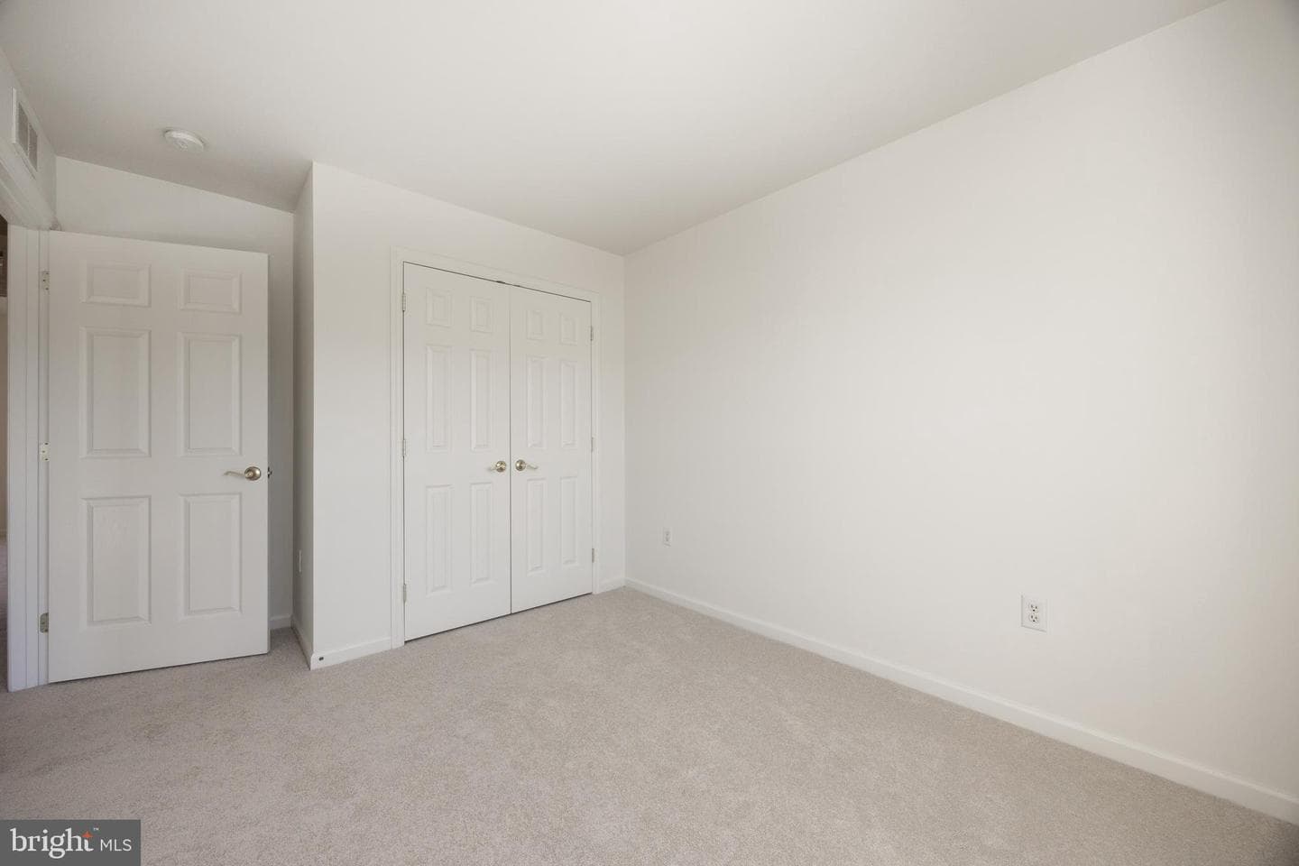 1060 Merchant Street photo 20