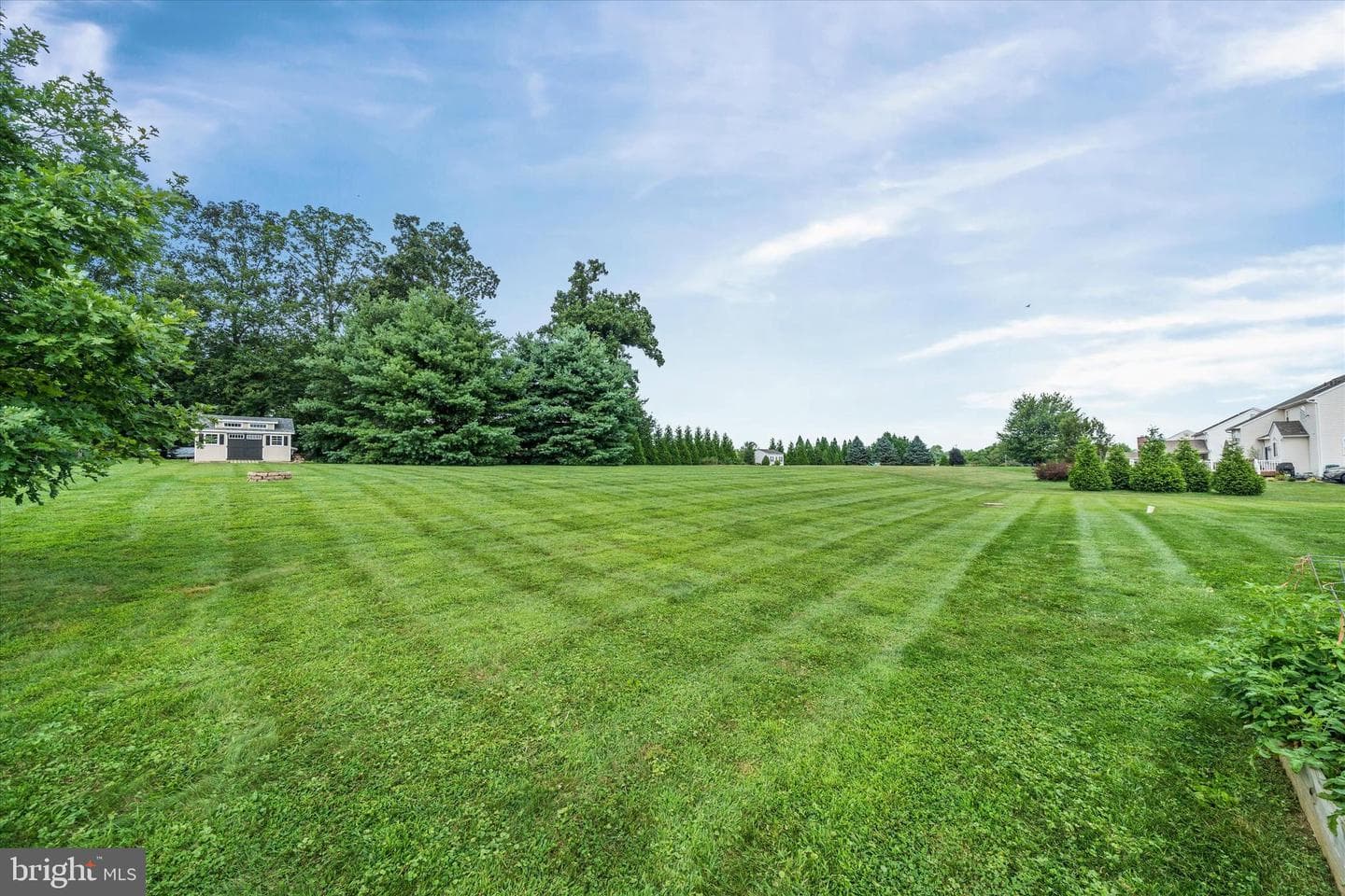 424 Buttonwood Lane photo 40