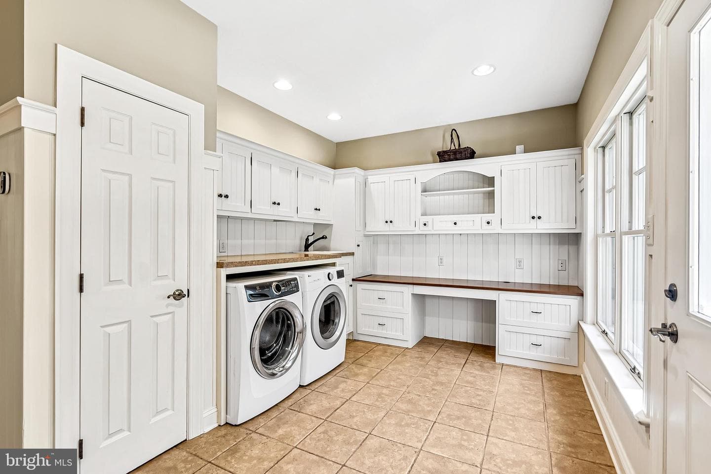 930 Saginaw Road photo 16