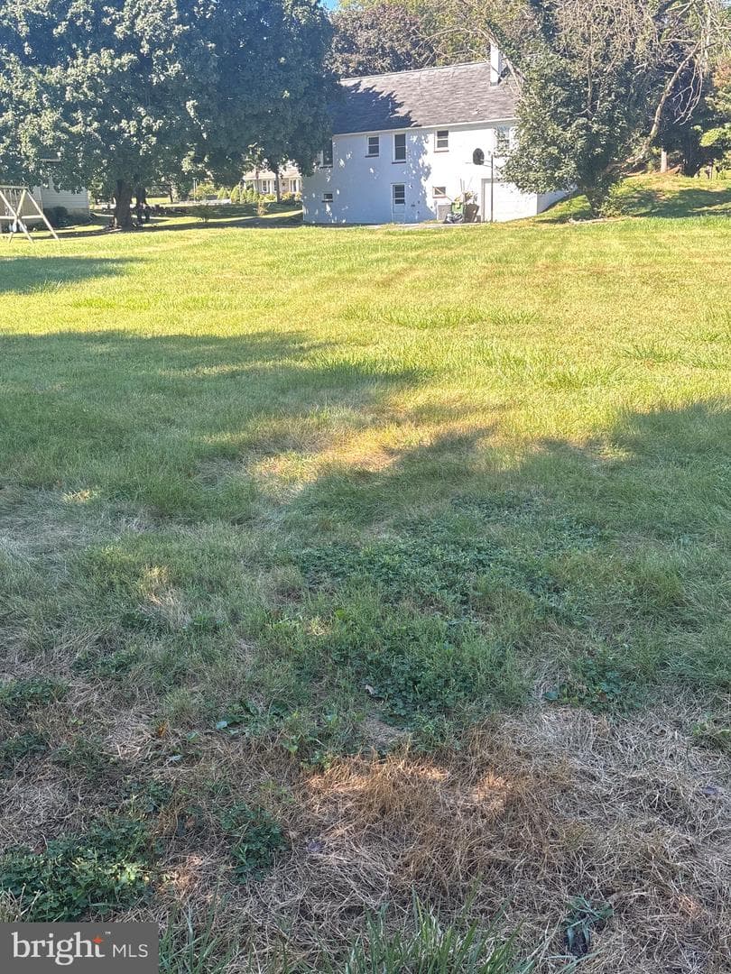 321 Bondsville Road photo 4