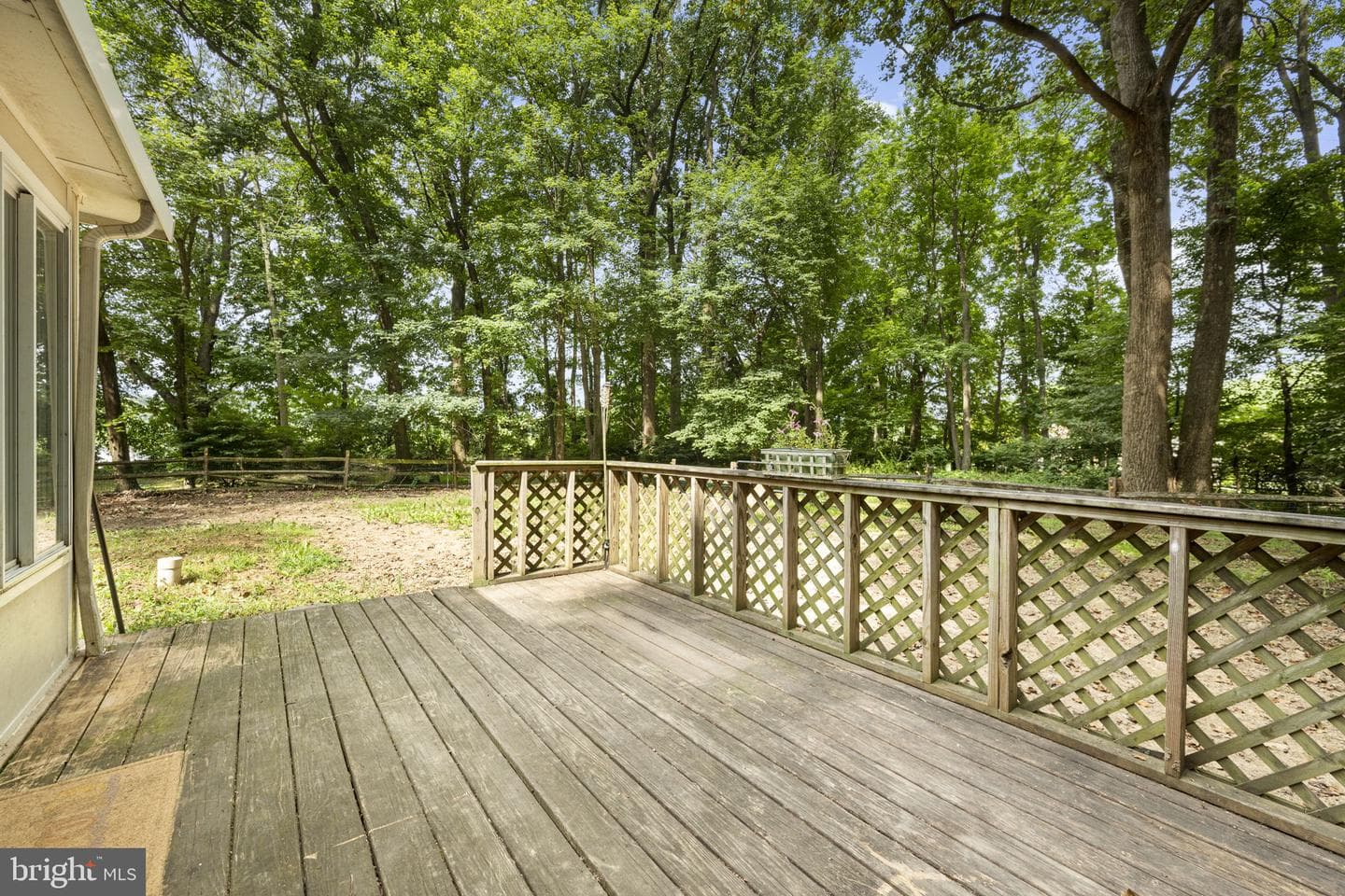 125 Westmoreland Drive photo 32