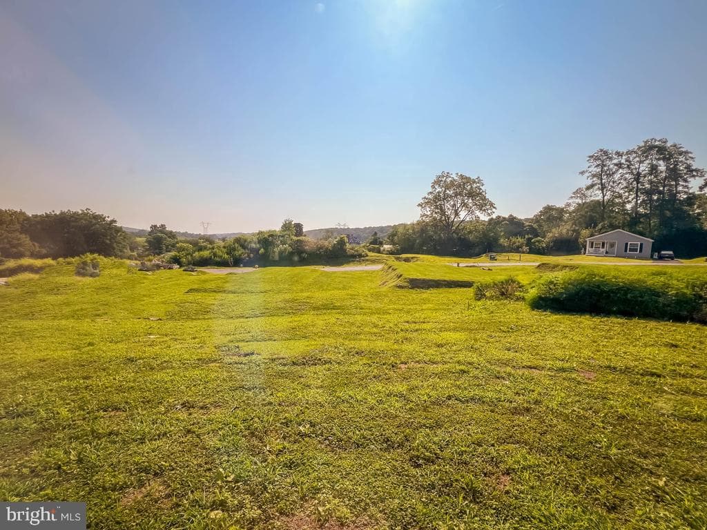 143 Minch Road photo 6