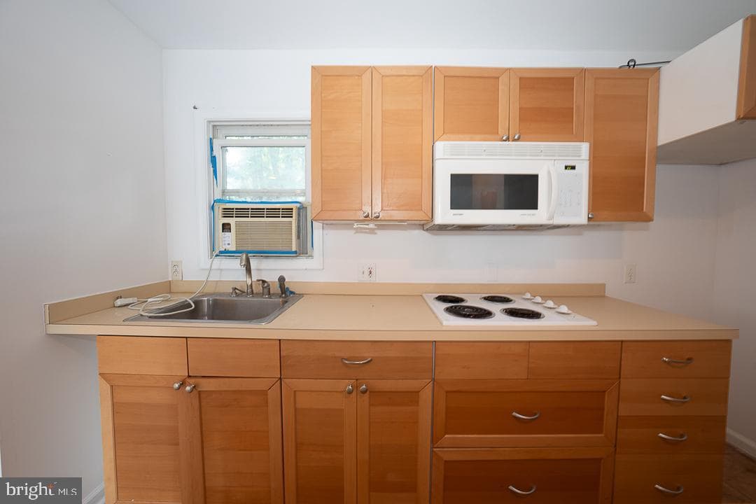 12 Beryl Road photo 35