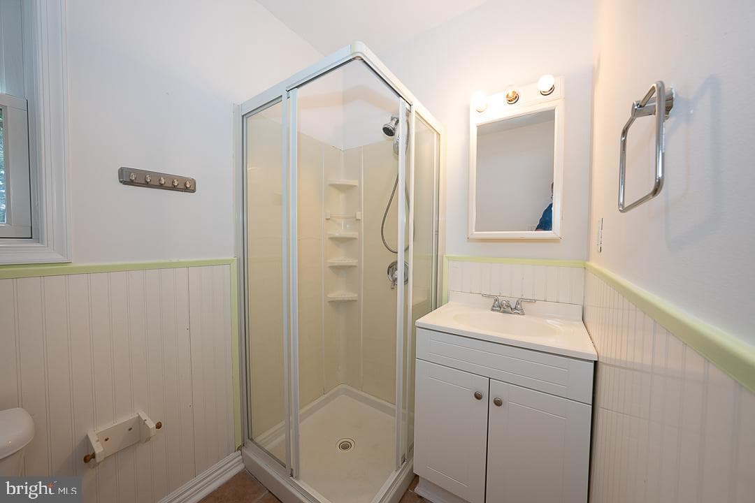 12 Beryl Road photo 37