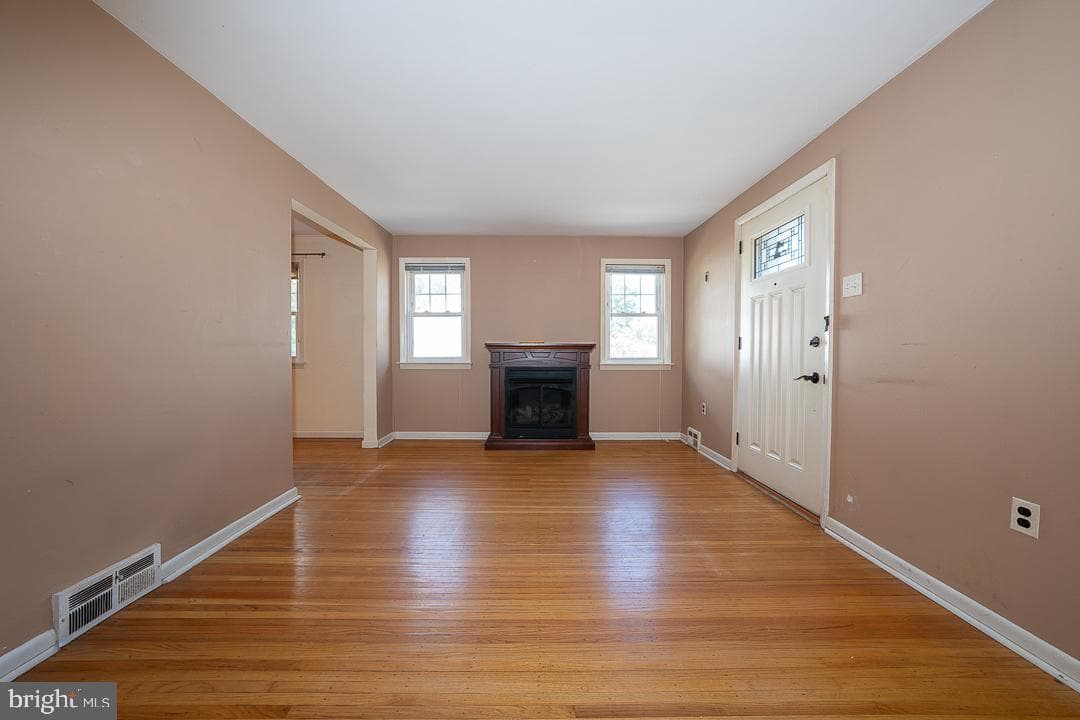 12 Beryl Road photo 5