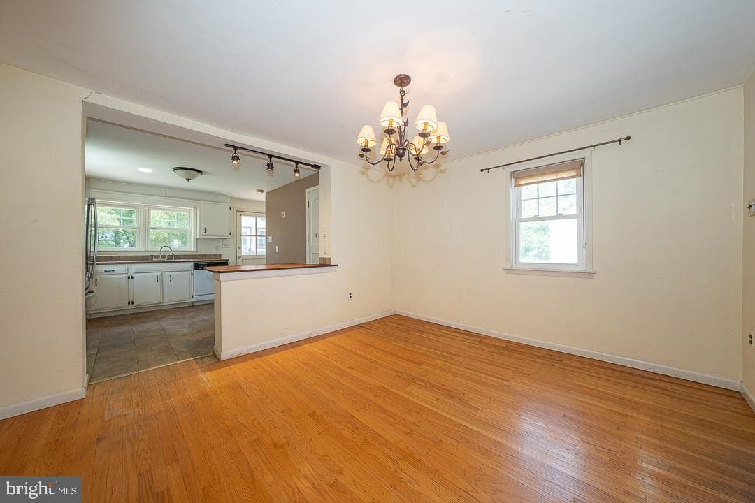 12 Beryl Road photo 7
