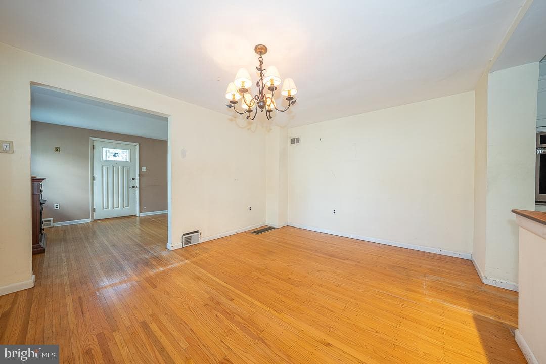 12 Beryl Road photo 9