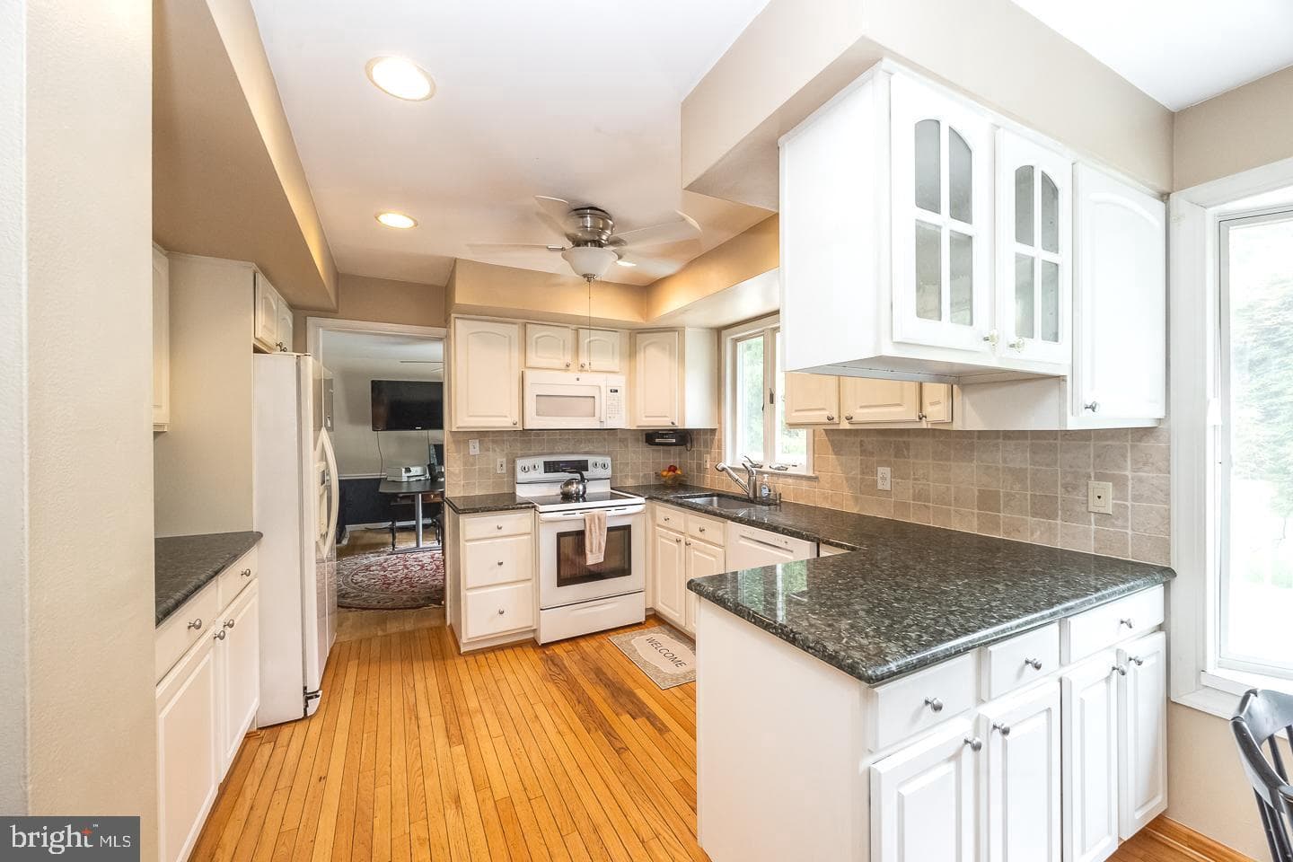 360 S Balderston Drive photo 9