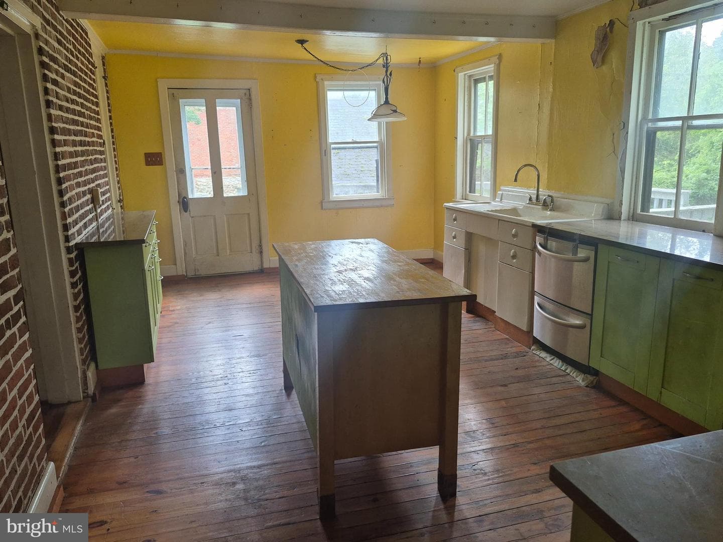 3317 Appleton Road photo 4