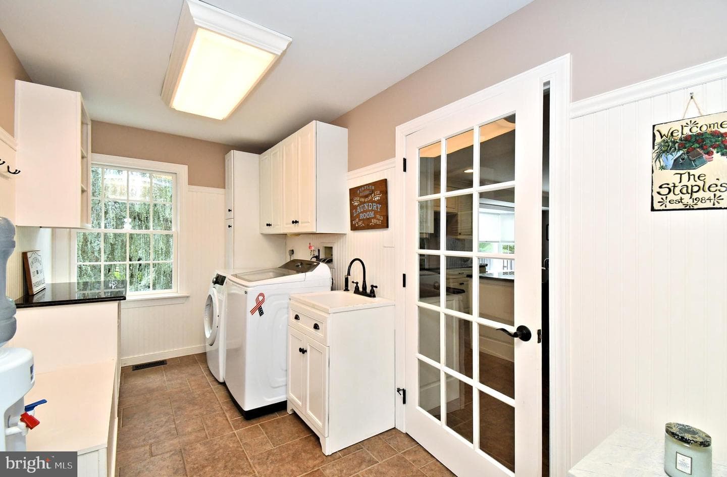910 Winding River Lane photo 15