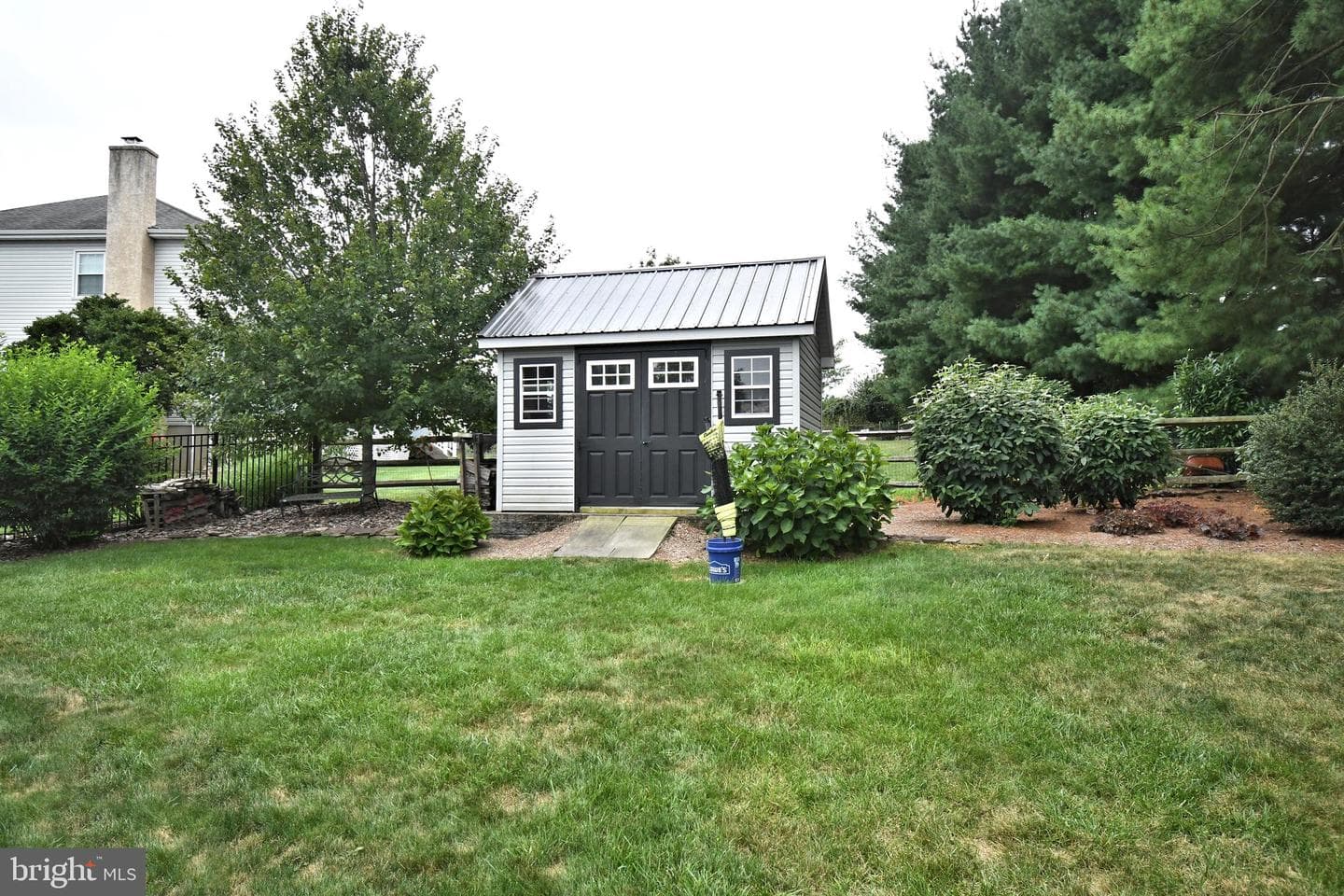 910 Winding River Lane photo 33