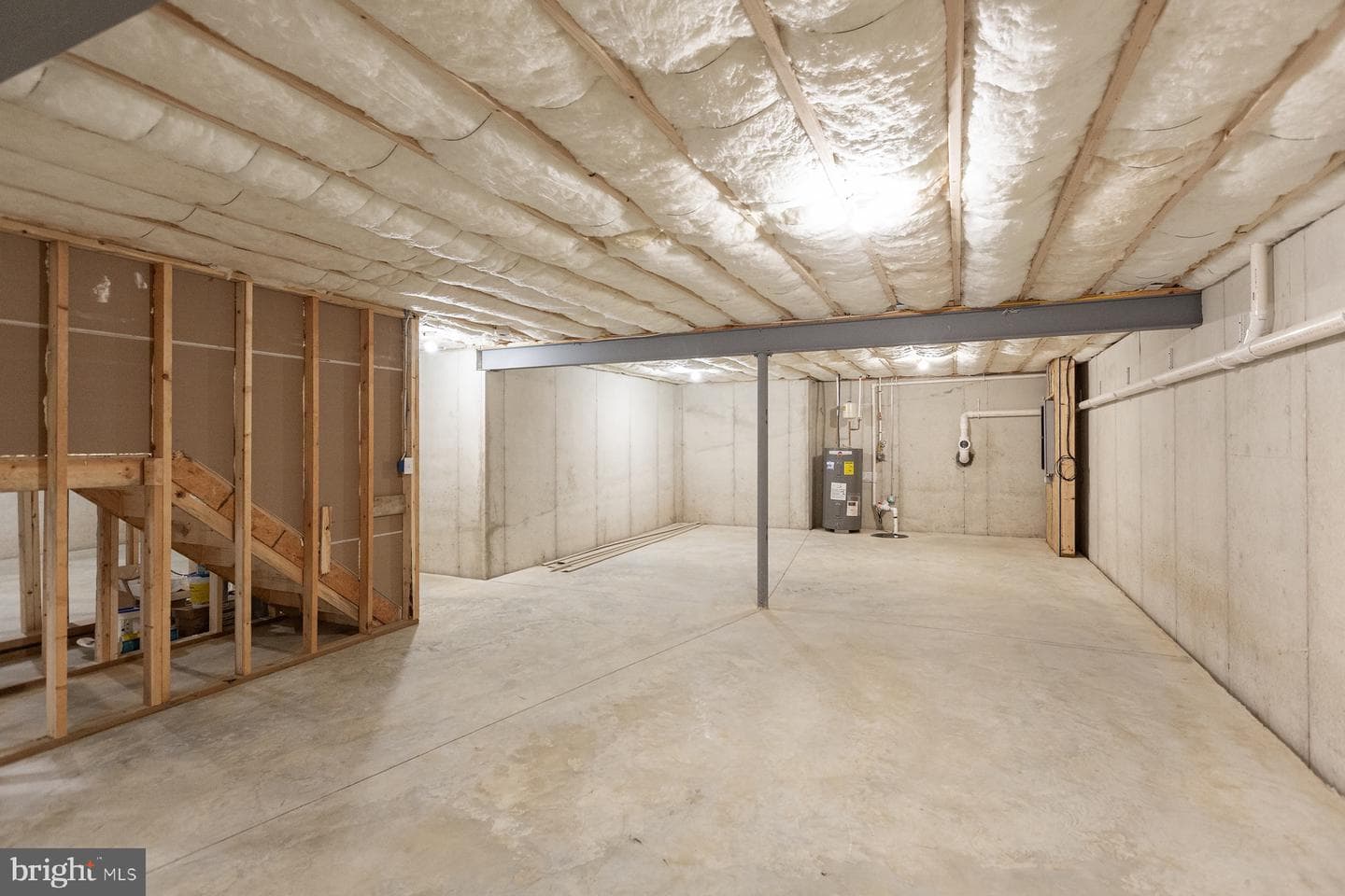 606 Greenbriar Path photo 23