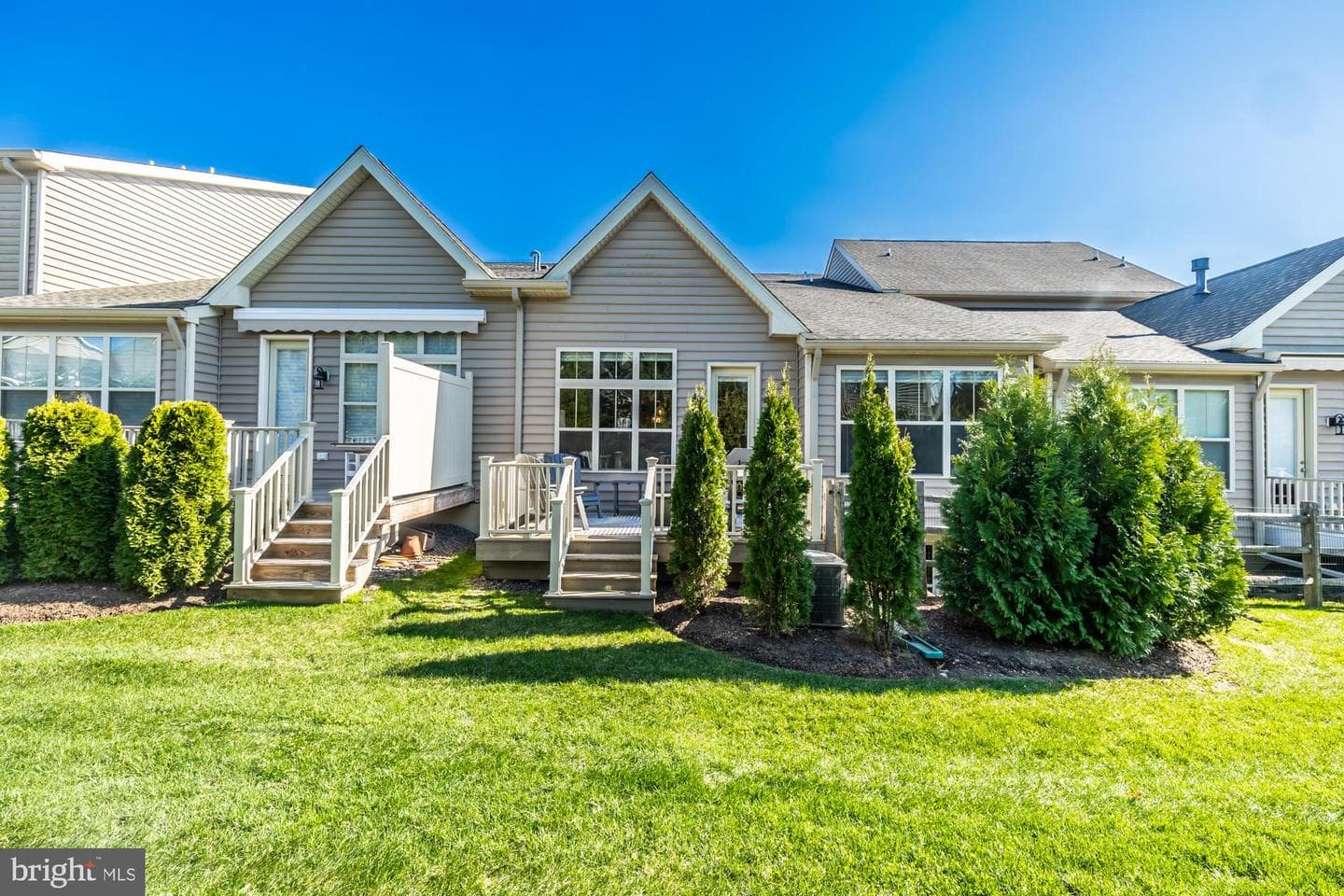 1047 James Walter Way photo 24