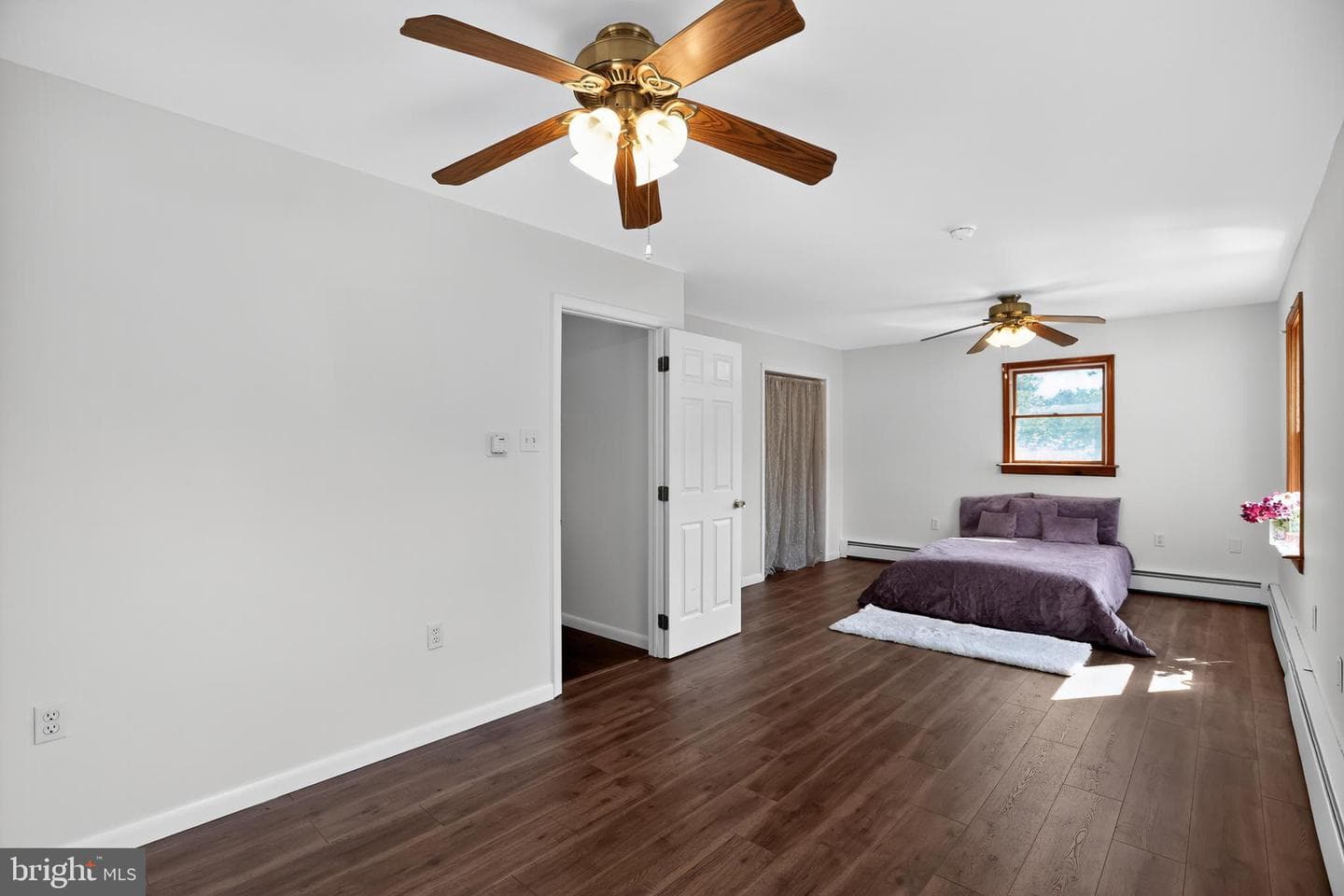 1079 Riverside Drive photo 29