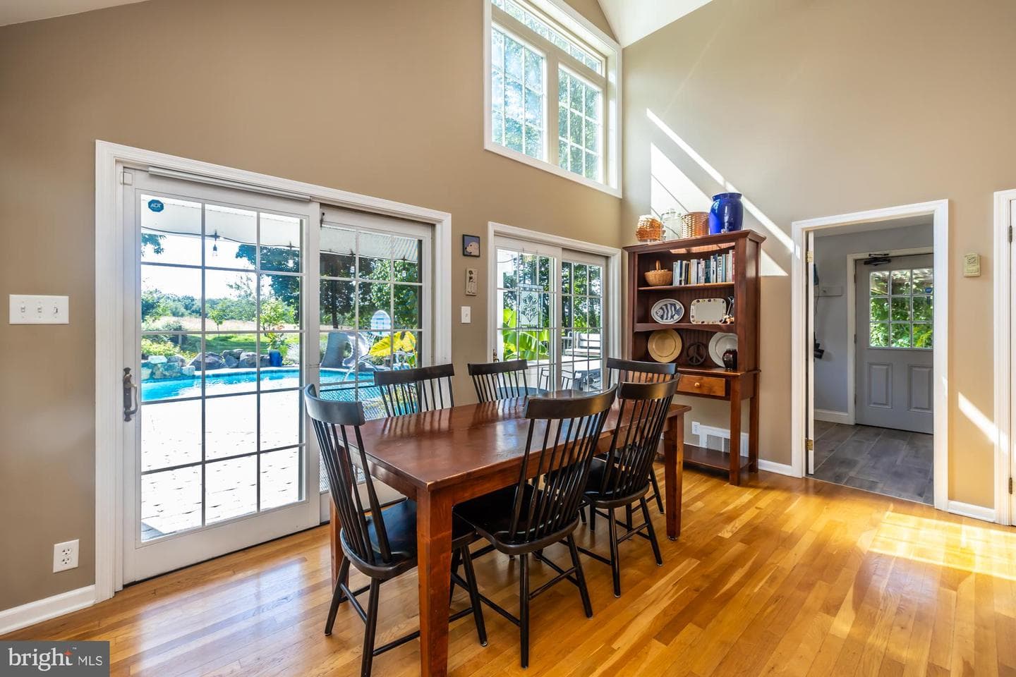 8 Woodland Drive photo 12