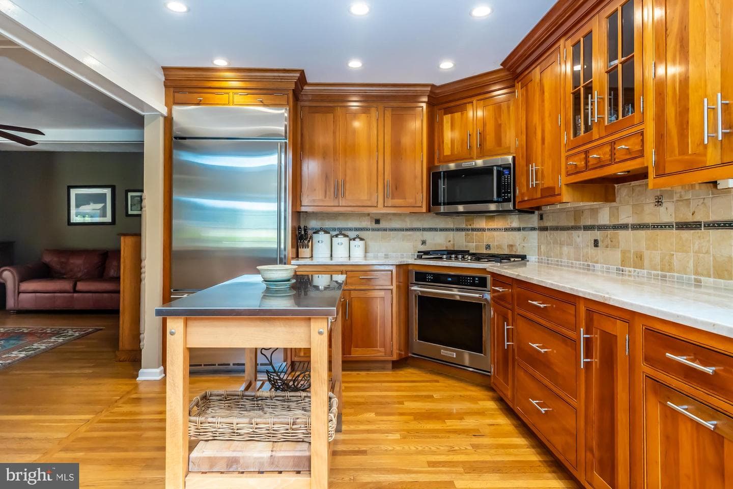 8 Woodland Drive photo 14