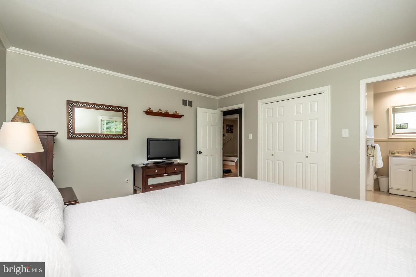 8 Woodland Drive photo 32
