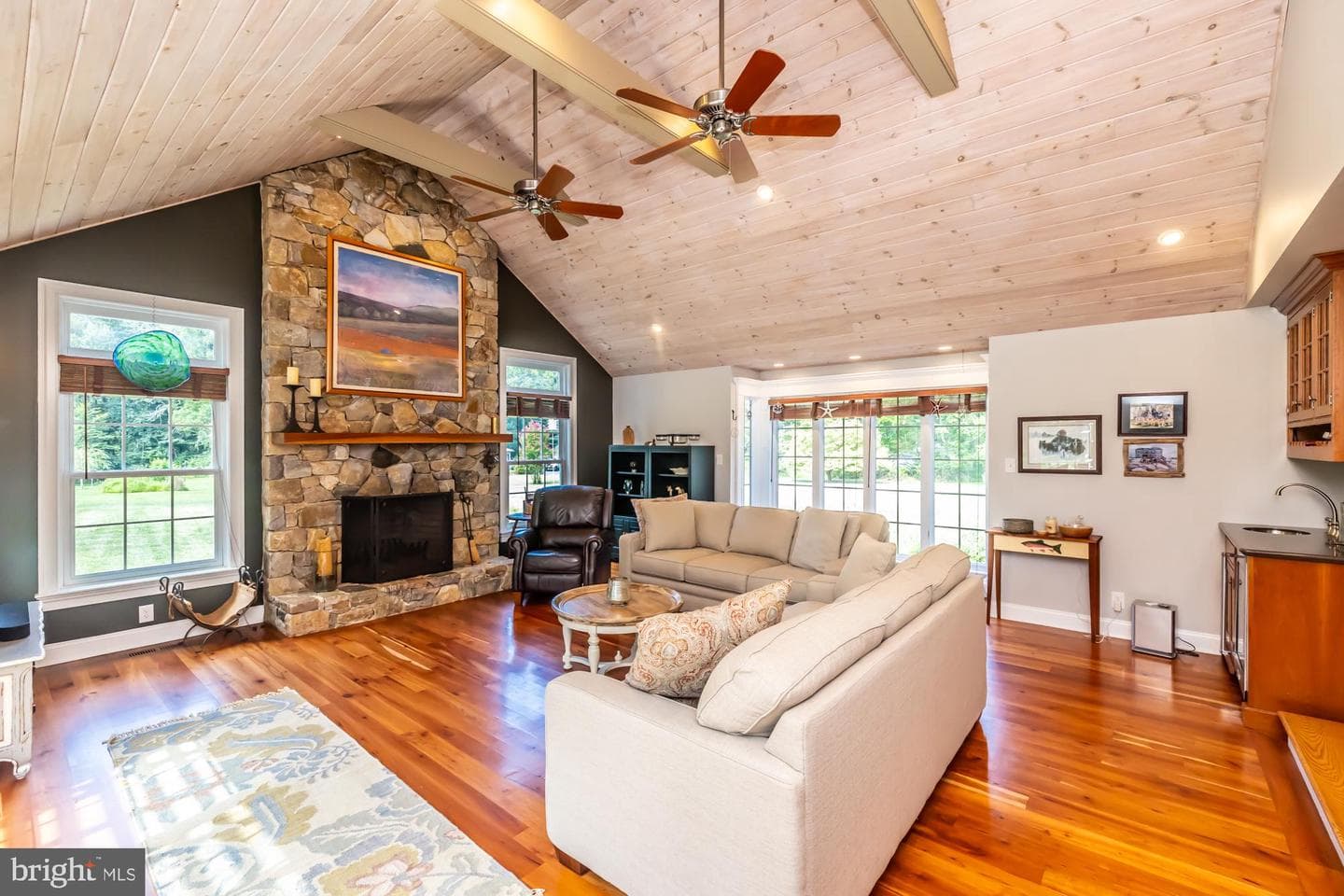 8 Woodland Drive photo 5