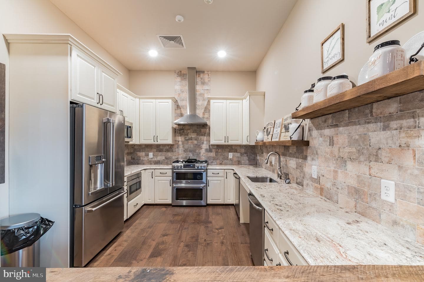 403 Quigley Drive photo 38