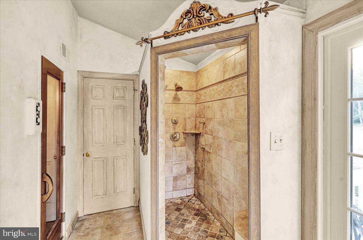 85 Bollinger Road photo 68