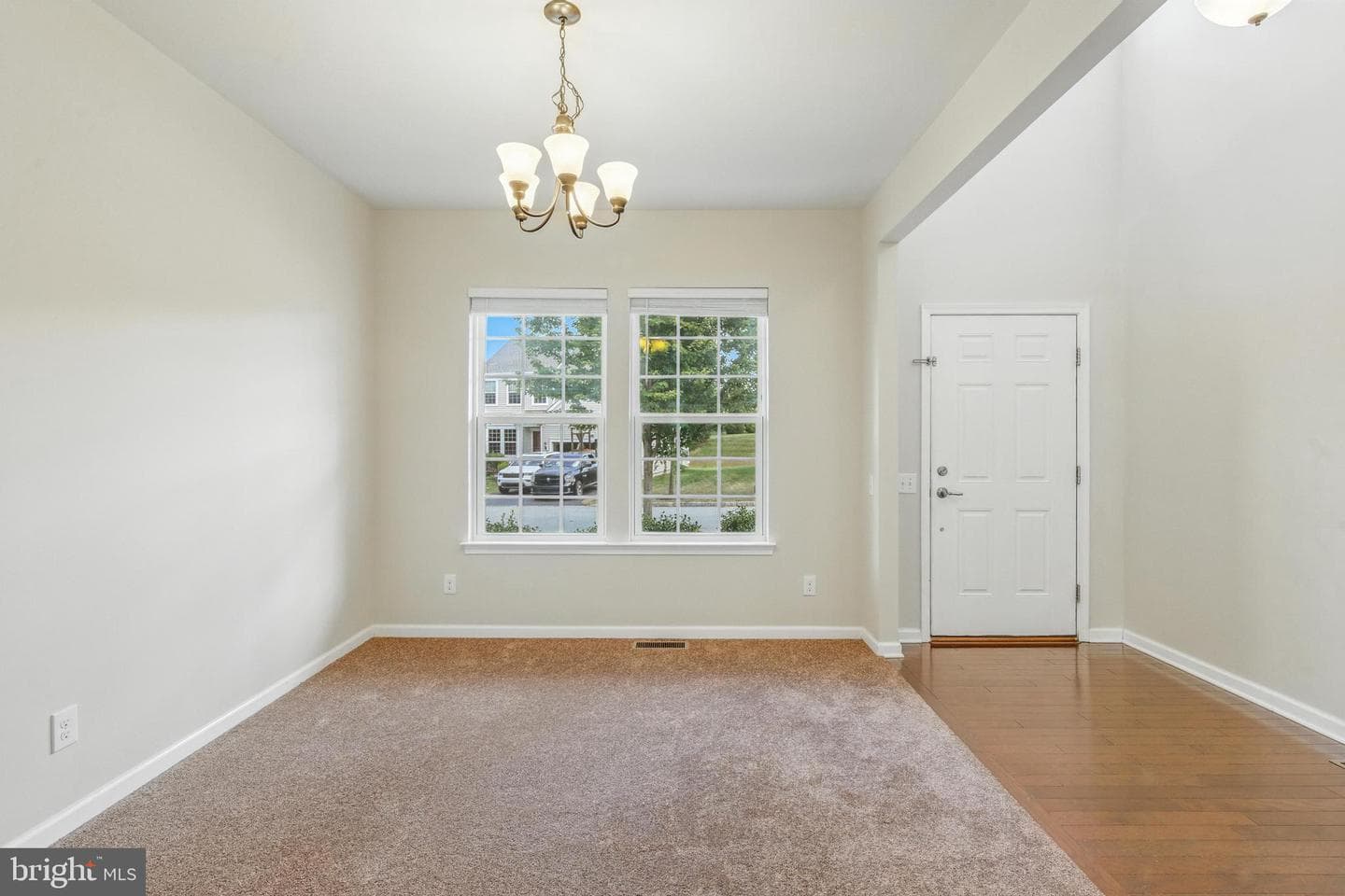 727 N Haines Circle photo 11