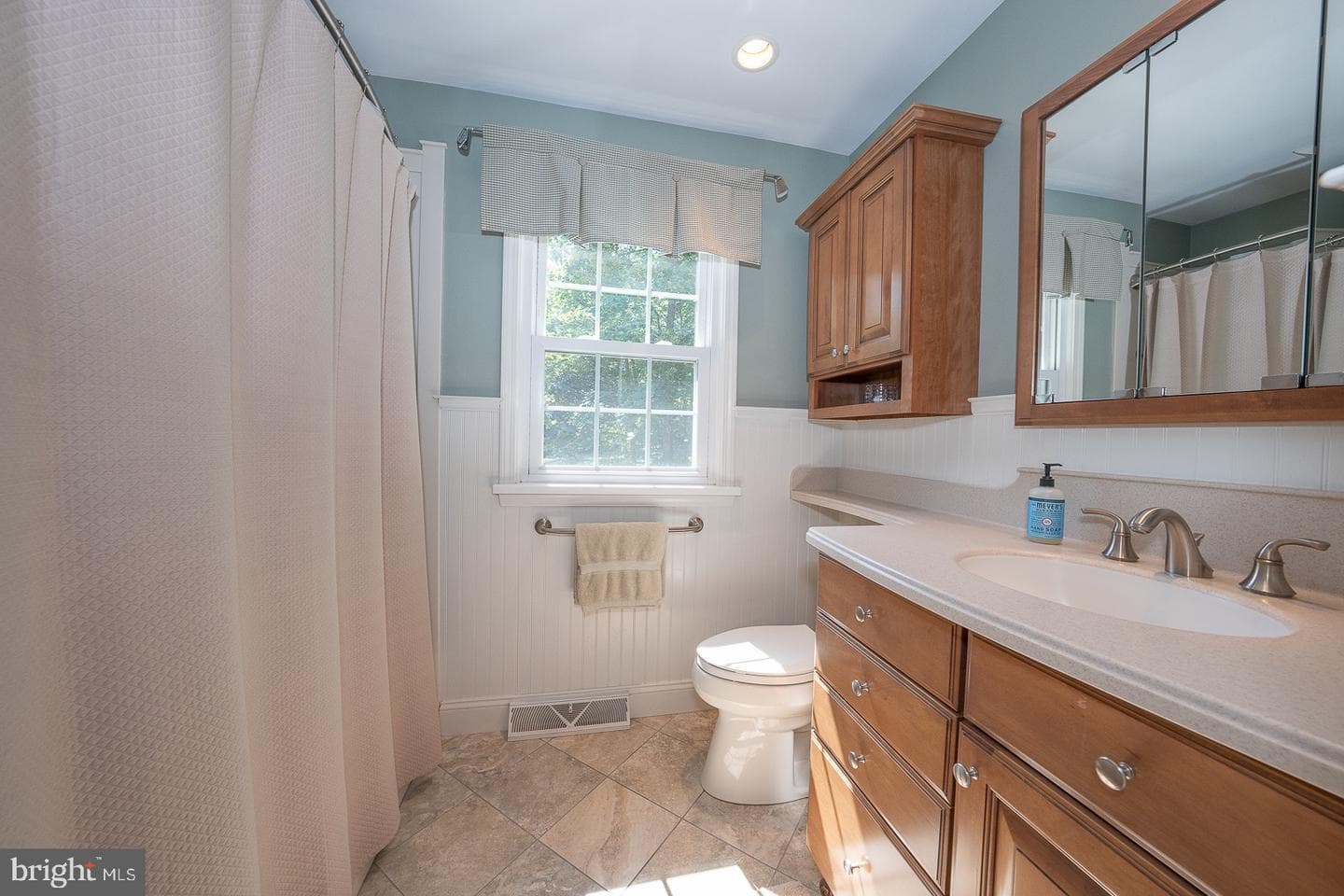 681 Fernfield Circle photo 21