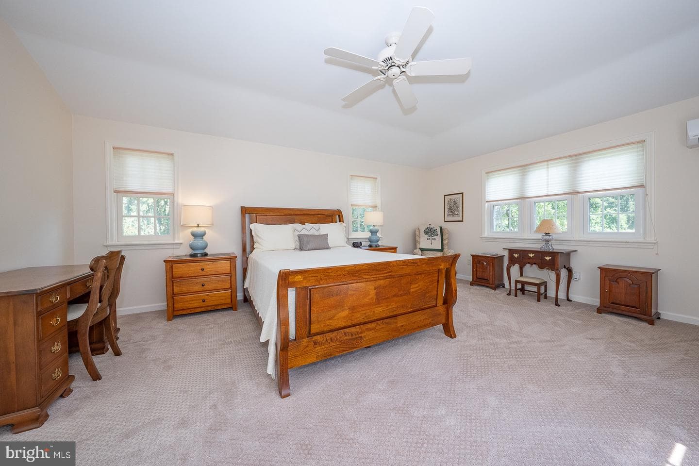 681 Fernfield Circle photo 30