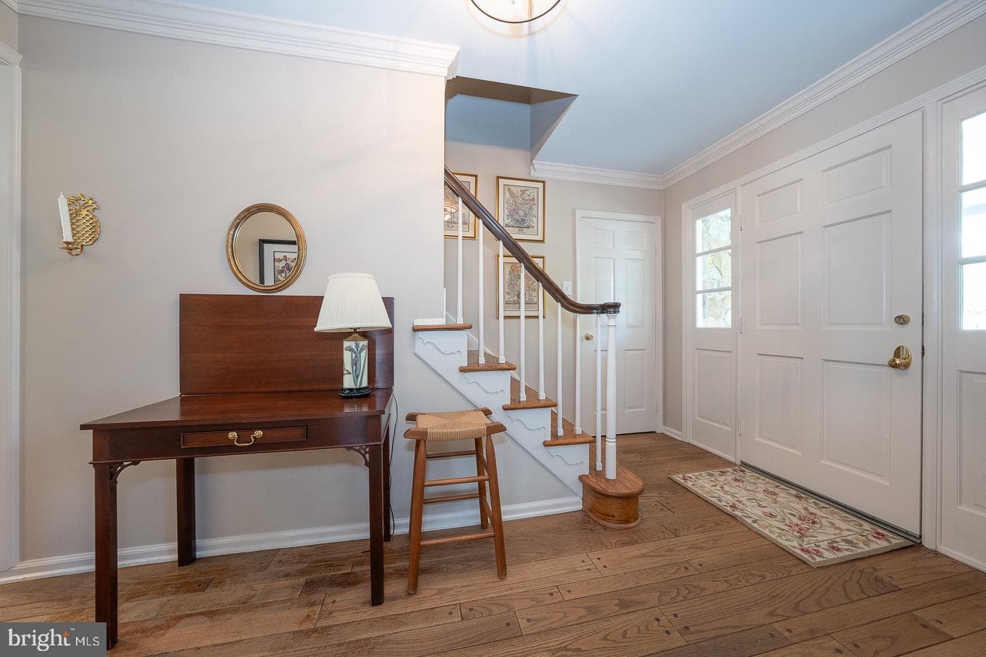 681 Fernfield Circle photo 4