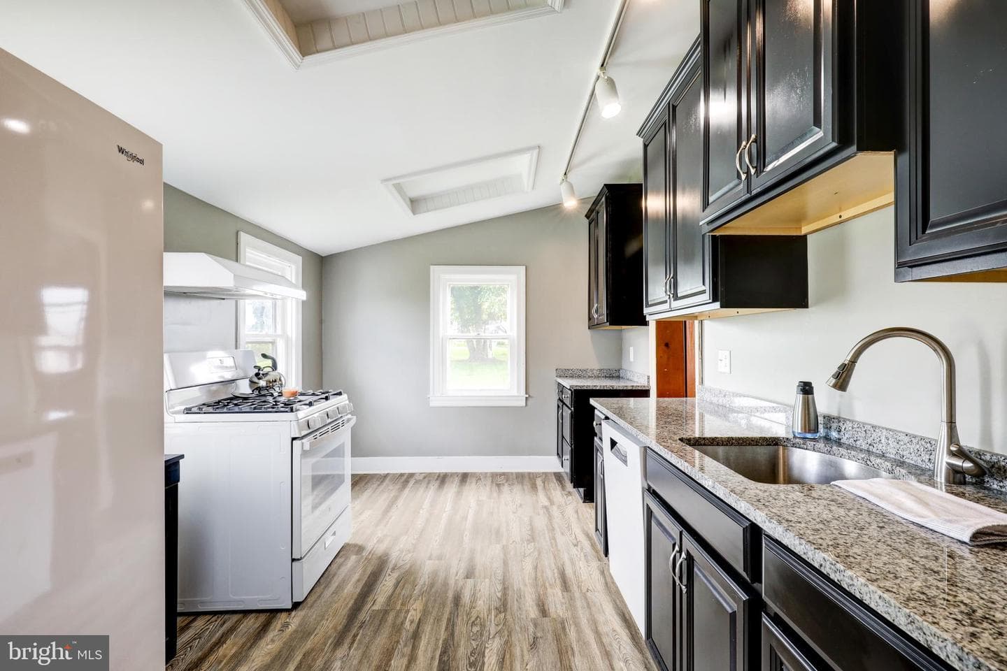 204 Roneys Corner Road photo 10