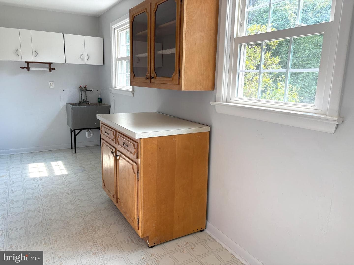 314 Mayfield Avenue photo 20