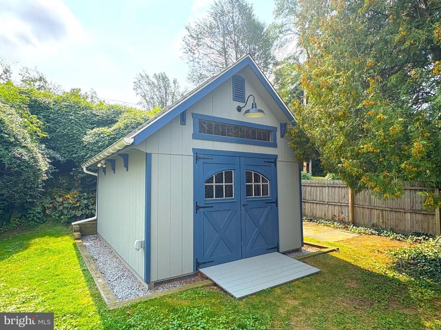 314 Mayfield Avenue photo 3