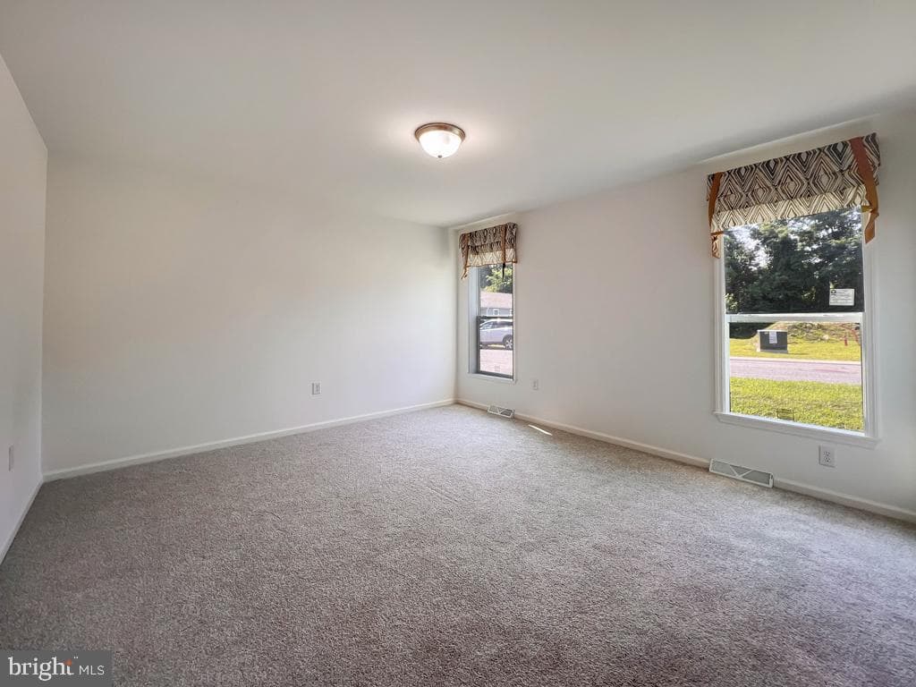 139 Minch Road photo 32
