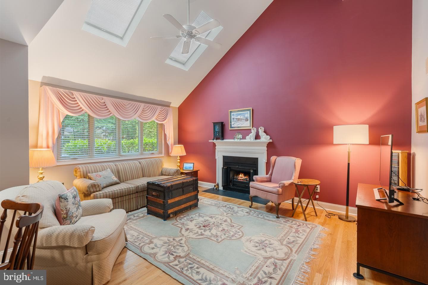 505 Eaton Way #505 photo 12
