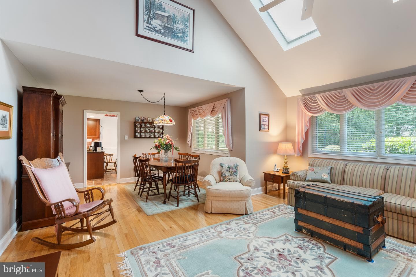 505 Eaton Way #505 photo 3