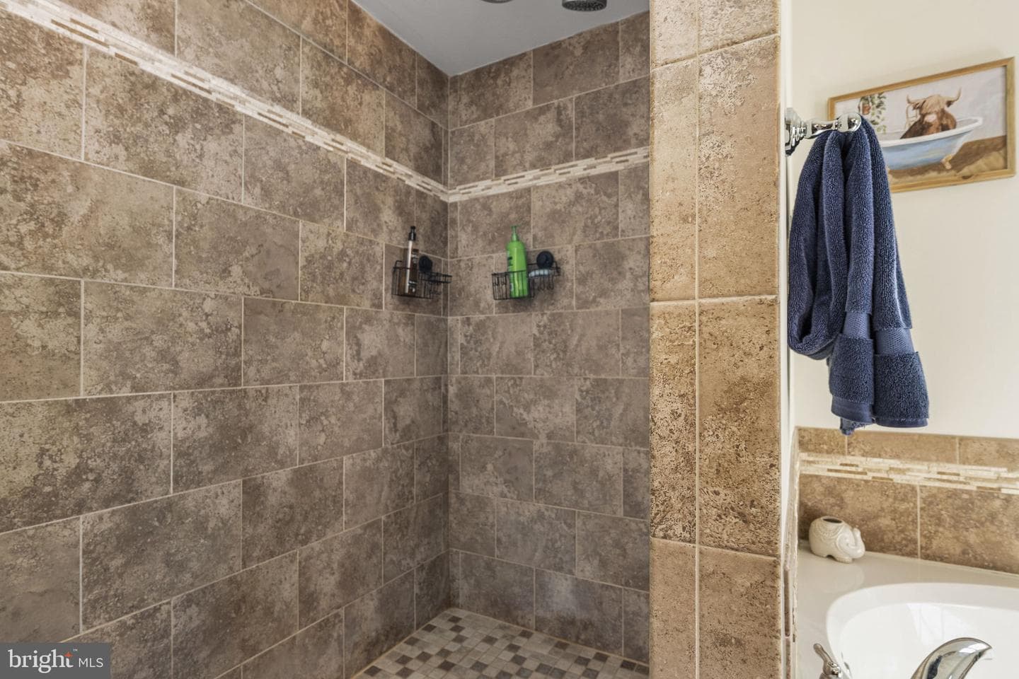 223 Kennedy Drive photo 21