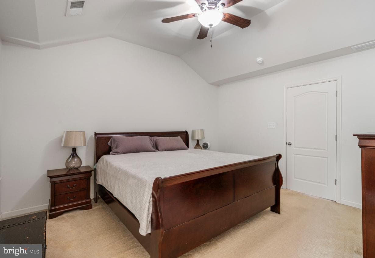 223 Kennedy Drive photo 22