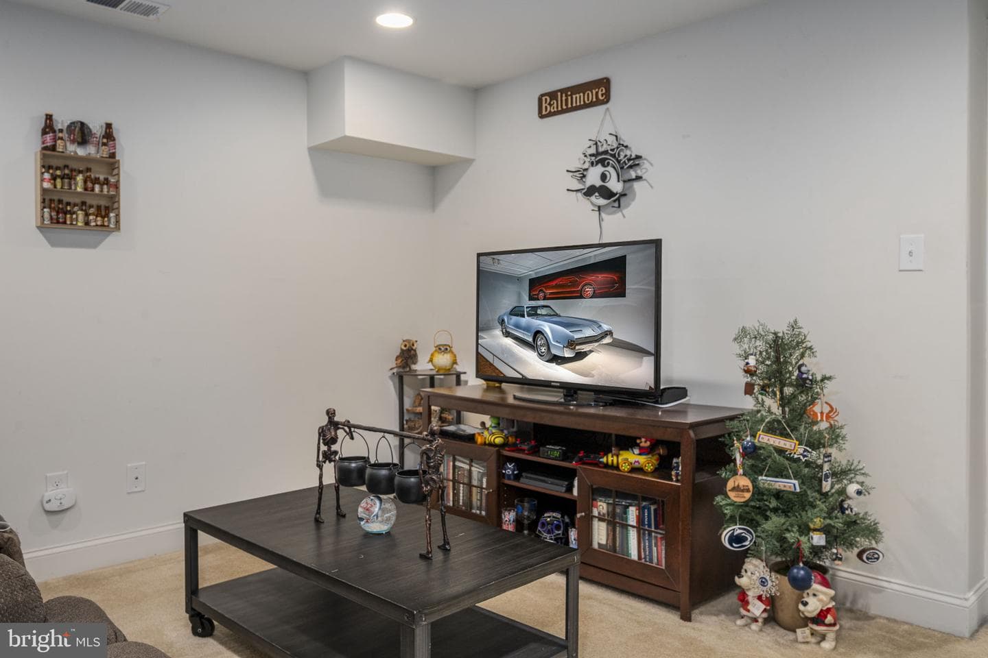223 Kennedy Drive photo 29