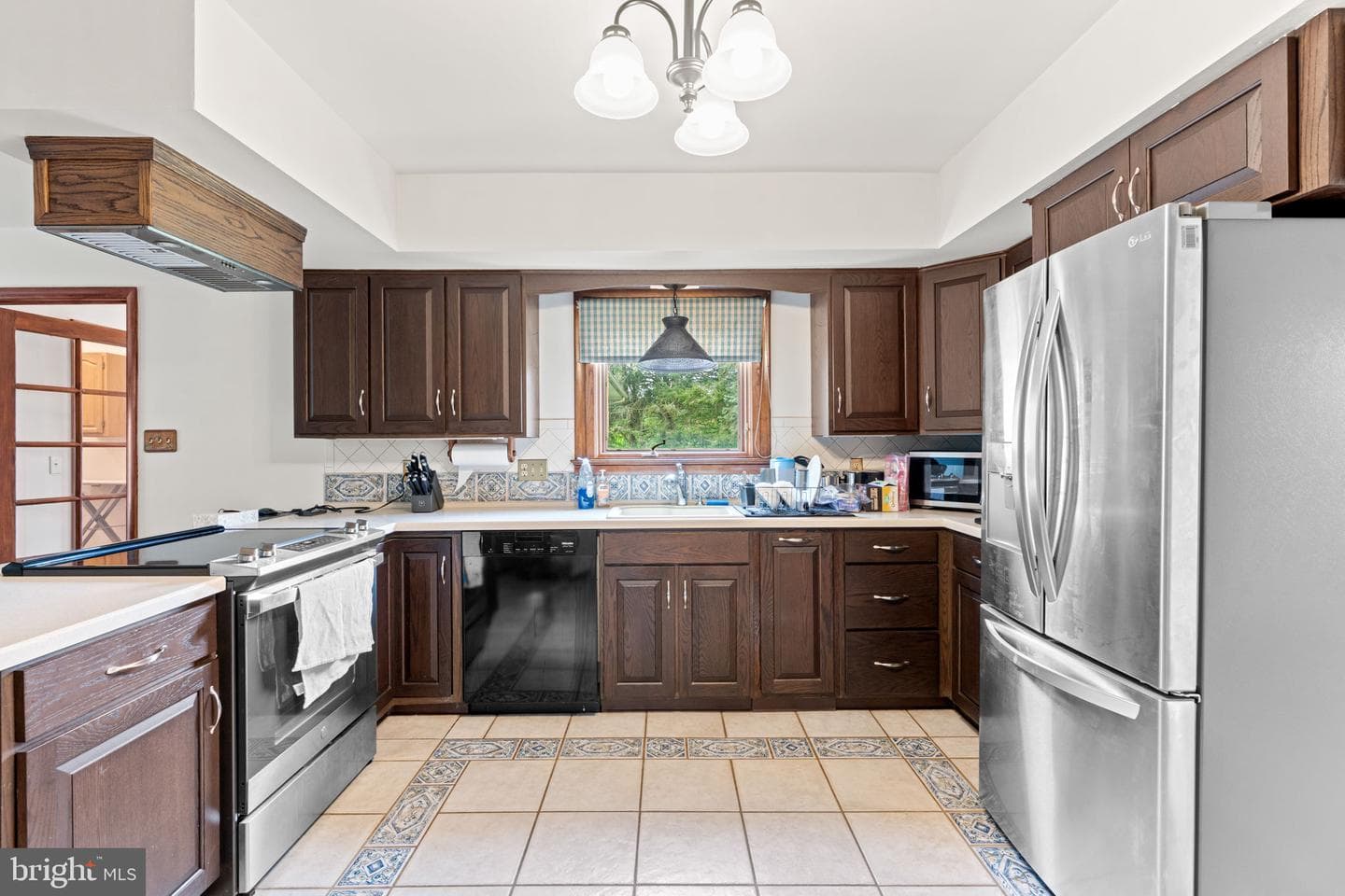 170 Sunset Road photo 13