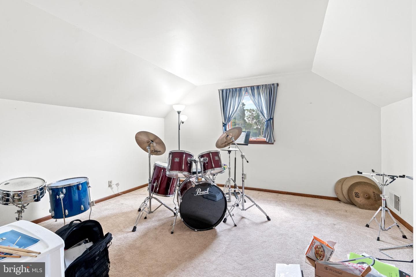 170 Sunset Road photo 36