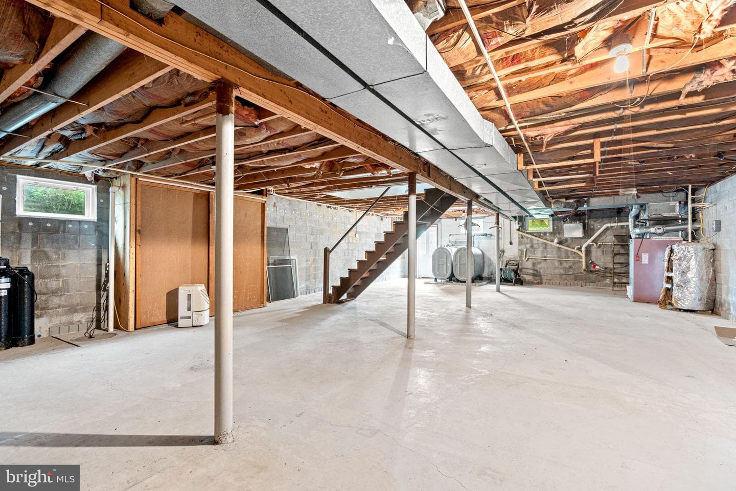 170 Sunset Road photo 38